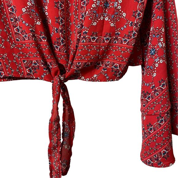 Altr'd State Red Bandana Print Cropped Bell Sleeve Top Fourth of July Sz S (2534 - Picture 4 of 7